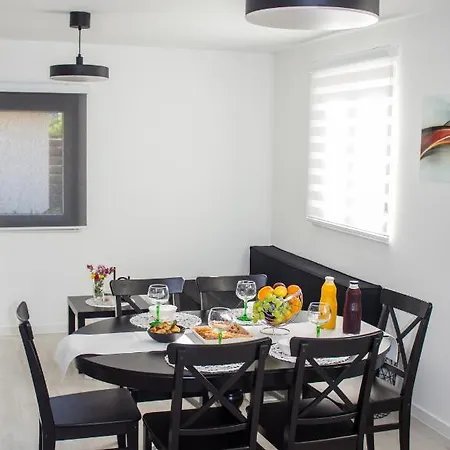 Lejlighed My Way, Tribunj Free Parking Free Bicycles *